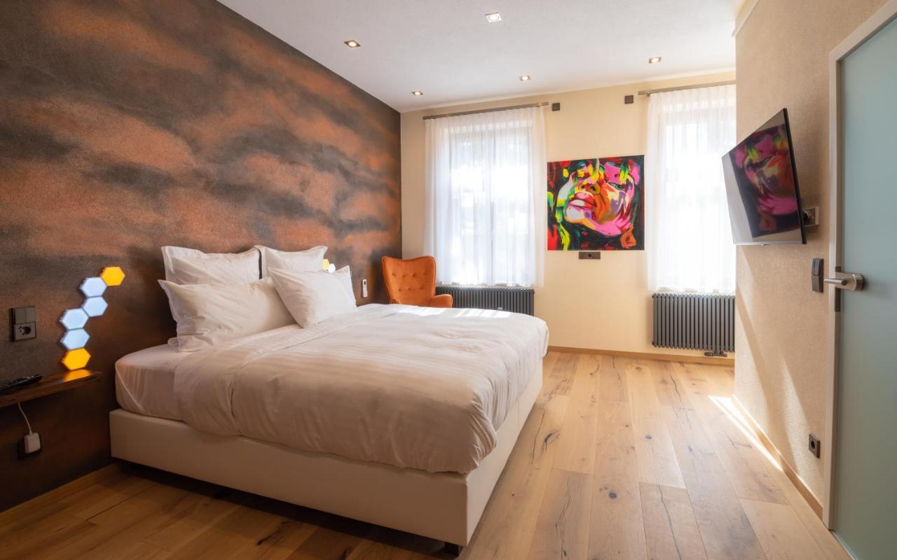 Liebknecht 13 Hotel Bernburg Buitenkant foto